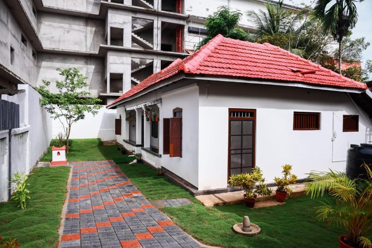 Bobbys Corner Alappuzha Exterior foto
