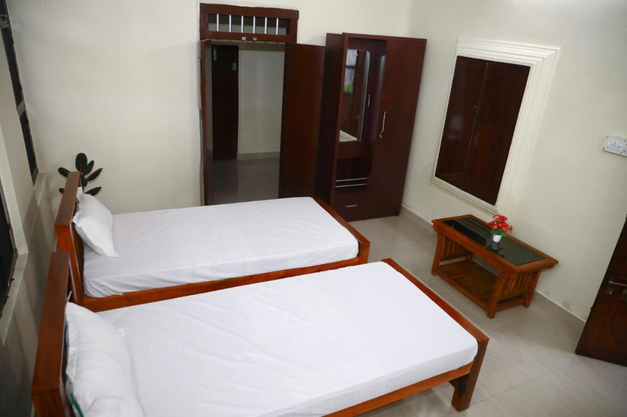 Bobbys Corner Alappuzha Exterior foto