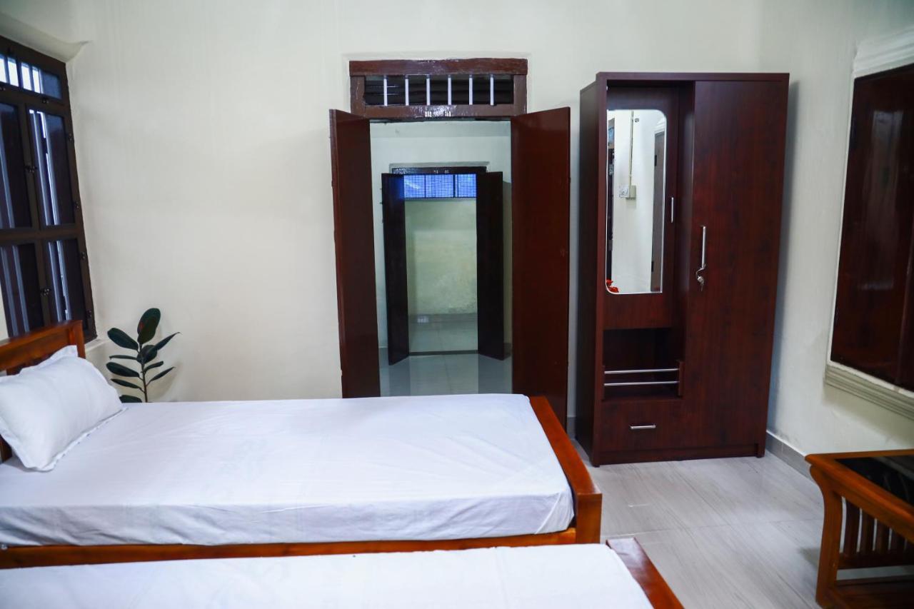 Bobbys Corner Alappuzha Exterior foto