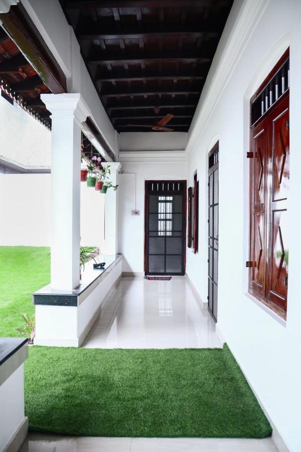 Bobbys Corner Alappuzha Exterior foto